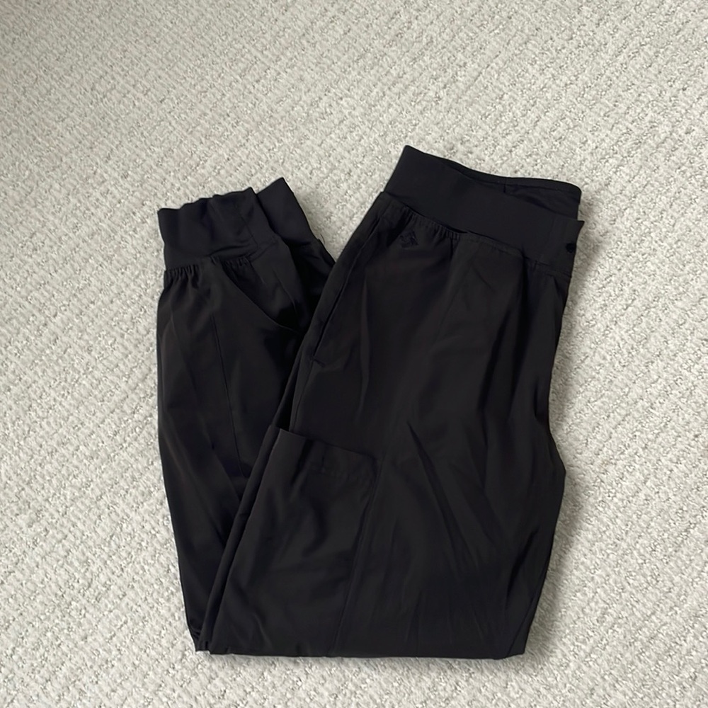 Med Couture jogger scrubs